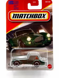 Matchbox 1:64 Scale Diecast Model Car - 1965 Shelby Cobra 427