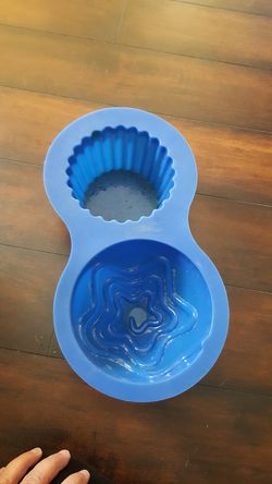 Giant cupcake mold