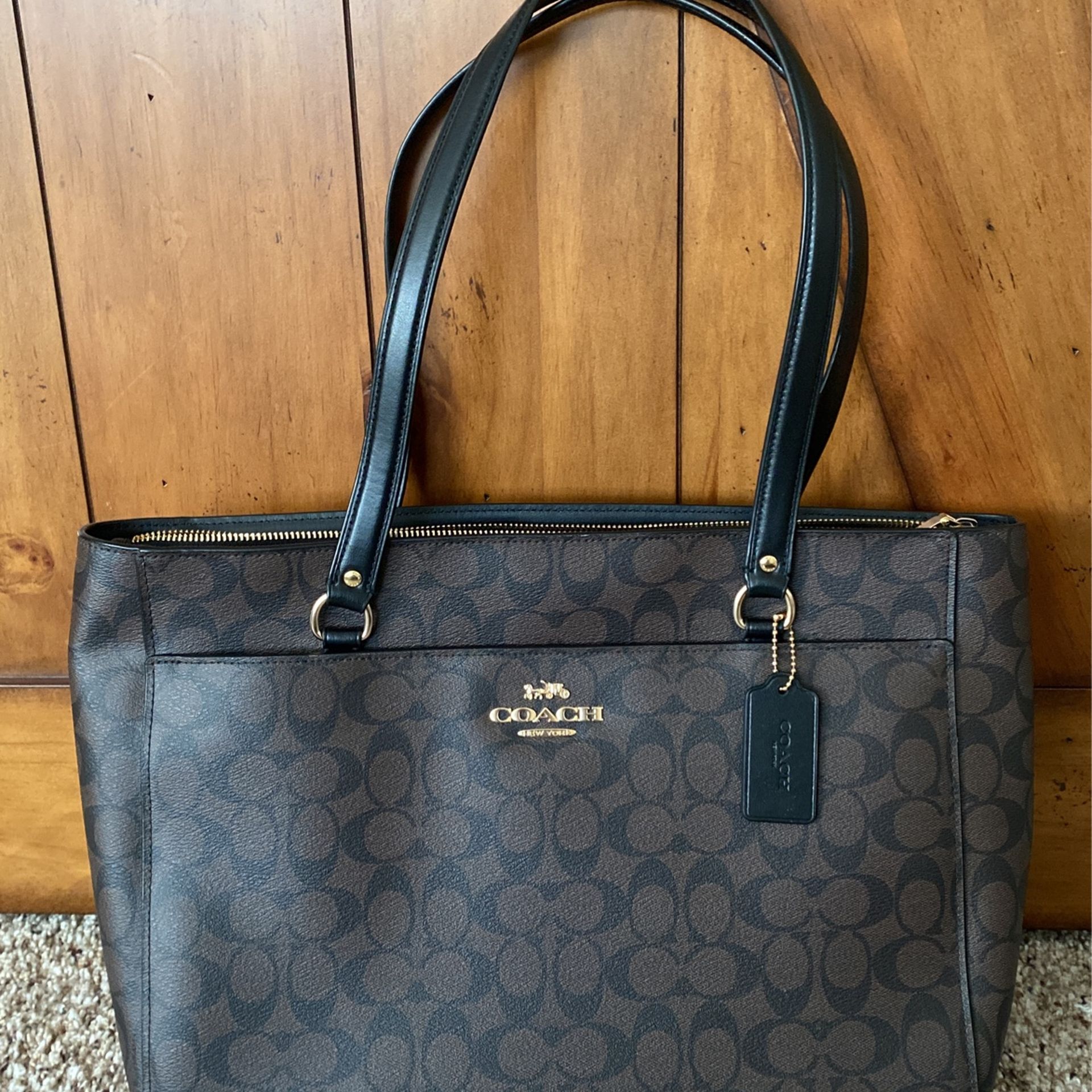 Coach SIGADDSN Tote NWT