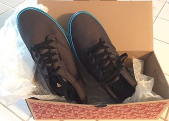 Brand new in box, men's vans size 10.5