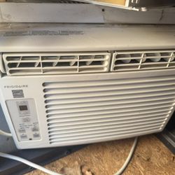 Frigidaire 5000 BTU