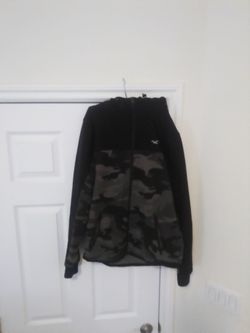 Hollister camo fleece hoodie size medium