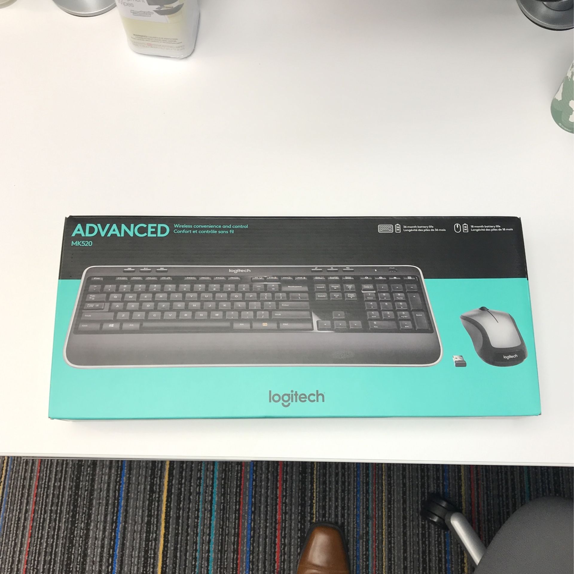 Logitech Wireless Keyboard And Mouse Mk520 Sealed