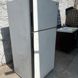 Free Refrigerator 
