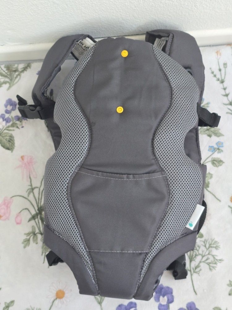 Evenflo Breathable Infant Soft Carrier (Grey Chevron)