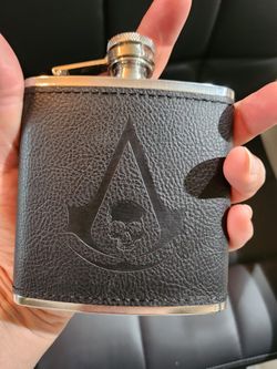 Loot Crate Assassin's Creed Black Flag Lot