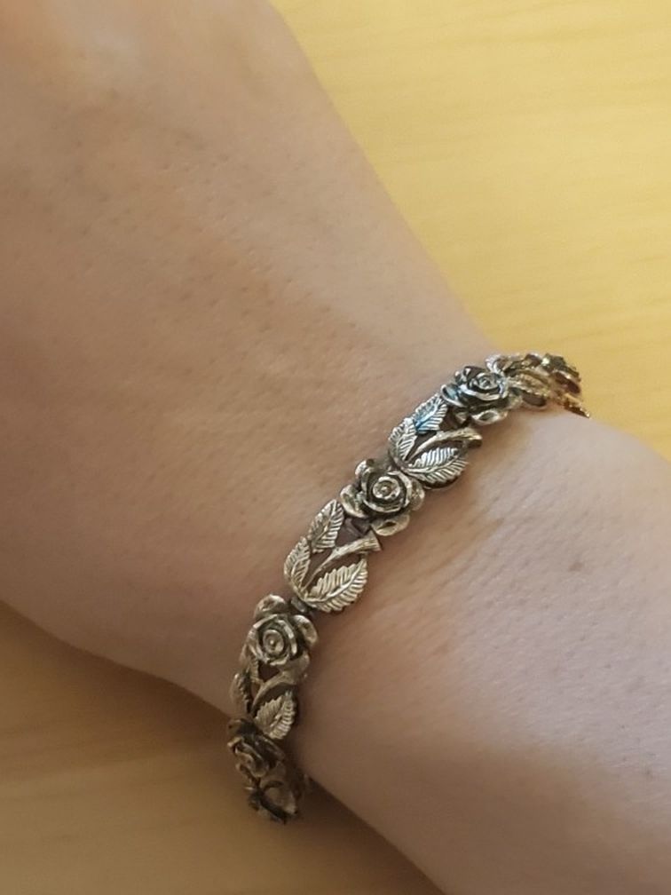 Real Silver Marked 925 Flower Bracelet