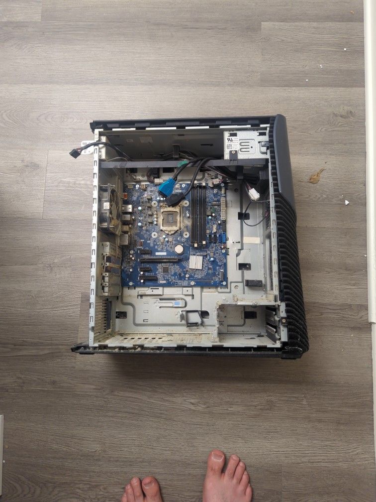 Dell Inspiron 5680 Gaming Barebones PC Case + Motherboard for Sale in