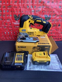 DEWALT 20V MAX XR CORDLESS BRUSHLESS JIGSAW WITH 5.0 AH BATTERY AND CHARGER INCLUDED