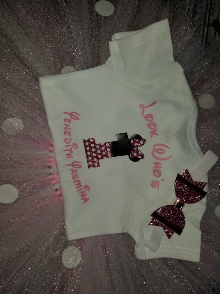 Look who's one! Minnie mouse birthday girl outfit, tutu