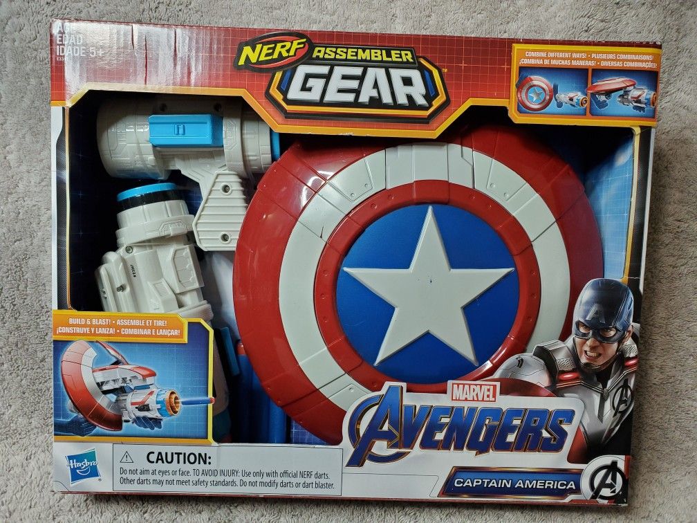 Nerf Marvel Avengers Captain America Assembler Gear Blaster Toy