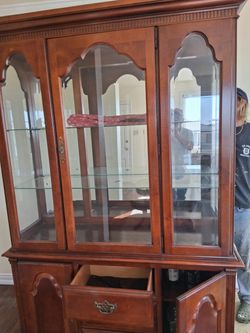 Beautiful China cabinet for cheap