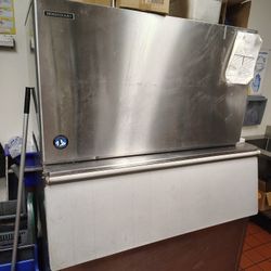 Hoshizaki Commercial Ice Machine 