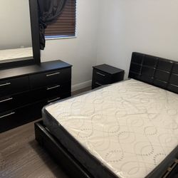 Full  Bedroom Set With Mattress All New Furniture  1 Nightstand And Dresser And Mirror. And Free Delivery 
