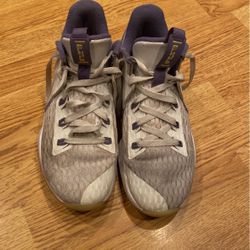 Nike Girl Basketball Shoes 