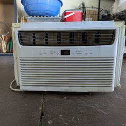 Frigidaire Window Air Conditioner
