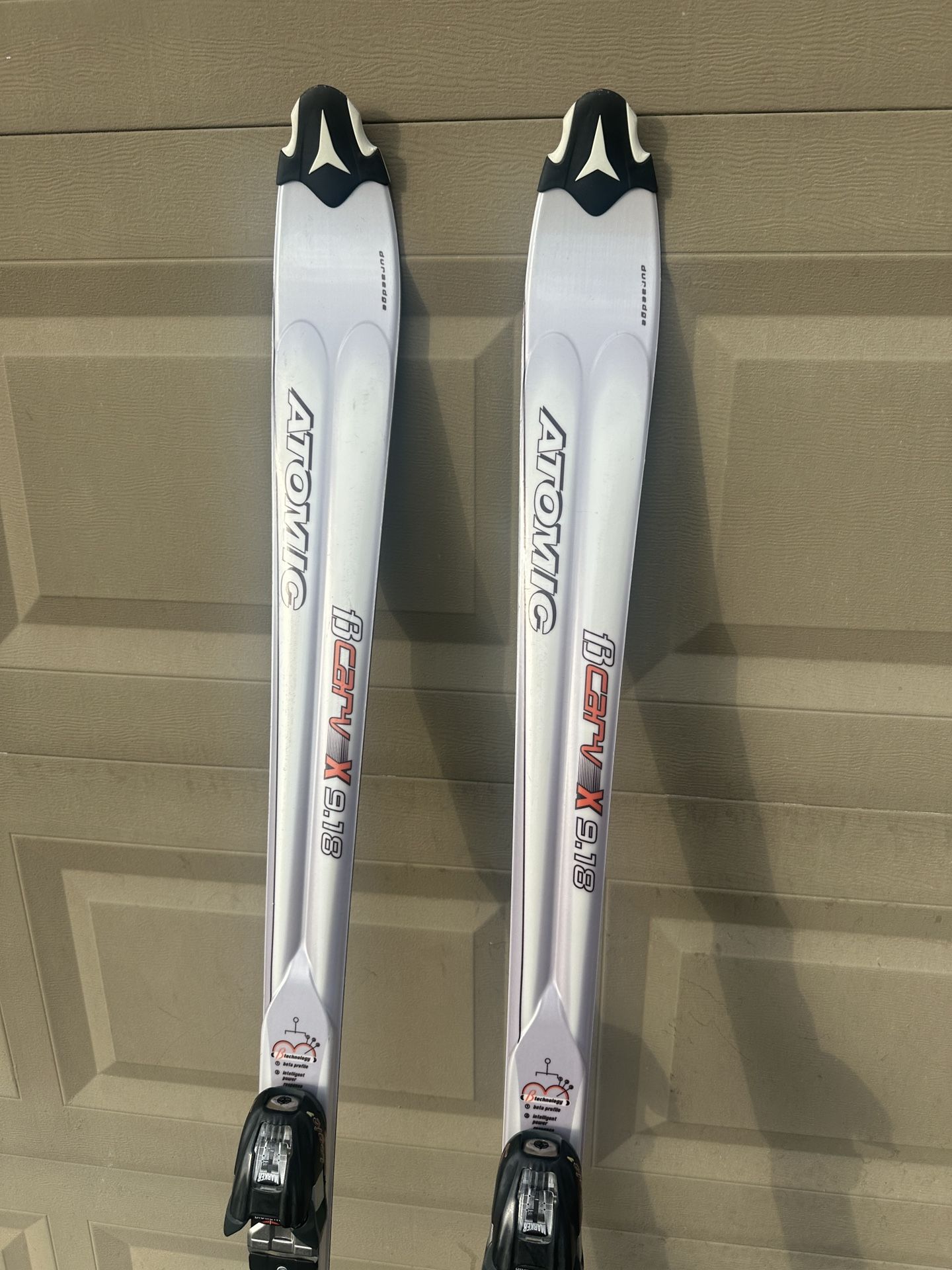 ATOMIC BETA CARV X 9.18 ALPINE DOWNHILL 170cm skis ADULT with
