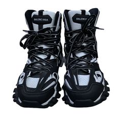 Balenciaga track hike