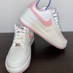 Nike Air Force 1 Bubblegum Size 7