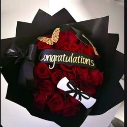 graduation bouquet inspo 