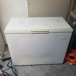 Crosley FREEZER
