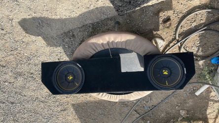 Kicker Comp 12 Inch Speakers In A Box 