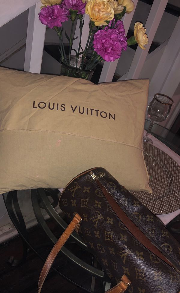 Louis Vuitton Monogram Papillon 26 - vintage with dust bag for Sale in Raleigh, NC - OfferUp