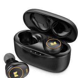 Monster Wireless Earbuds, Achieve 300 AirLinks Bluetooth Headphones Touch Control with Charging Case, Bluetooth Earbuds, Black NEW