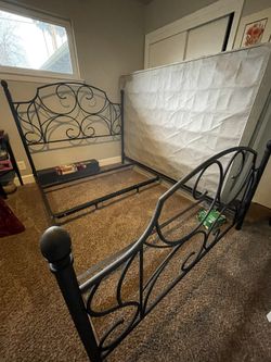 Queen Size Bed Frame, Black