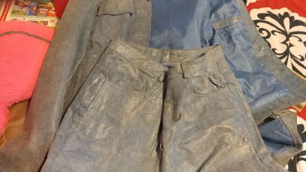 Leather suite