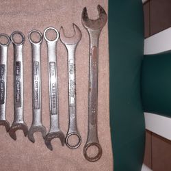 Craftsman (Mostly)  10 PC Metric Combination Wrench Set. 22mm To 9mm.