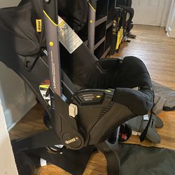 Doona car seat/stroller With Base