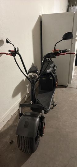 Rhino Fat Tire Scooter