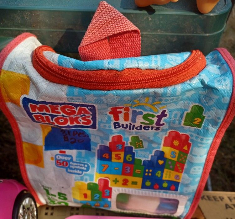 "Megablocks" 30+ Piece Bag In Like New Condition