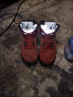 2021 Air Jordan Retro 5s Raging Bull