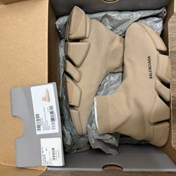 Balenciaga Track Runners 2.0 