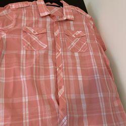 Men’s Button Up Short Sleeve Shirt Size 2XL, By Seanjohn
