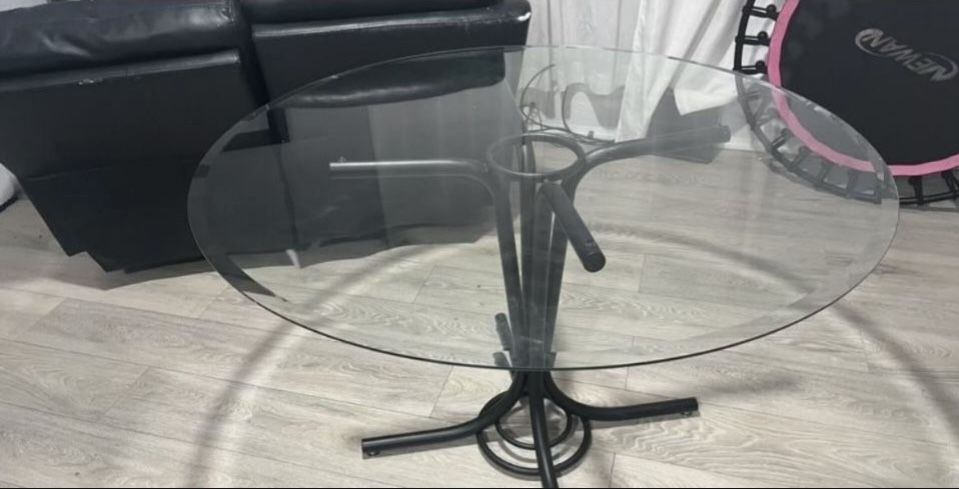 Glass Dinning Table