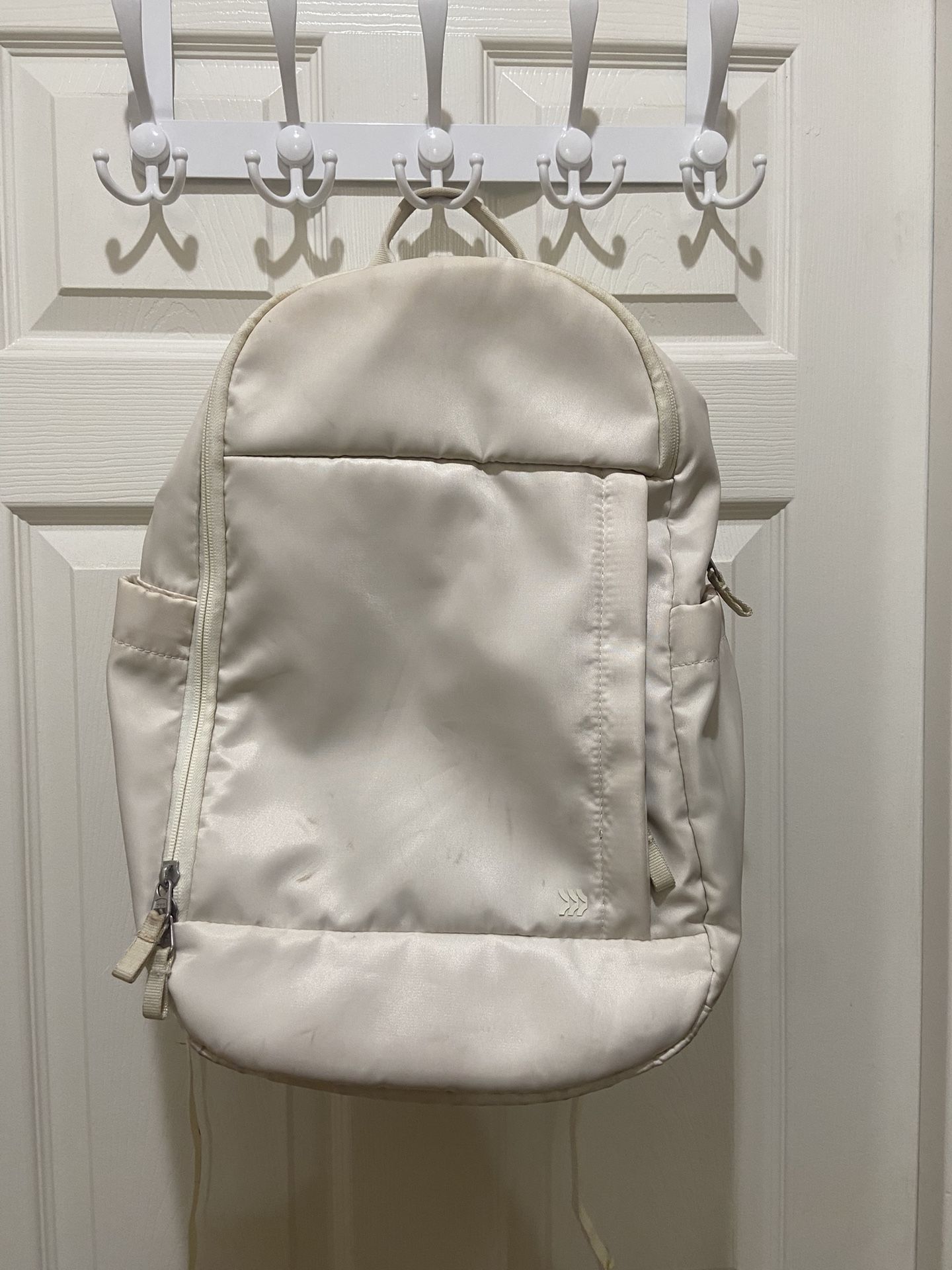 Laptop backpack- NORTH PHOENIX