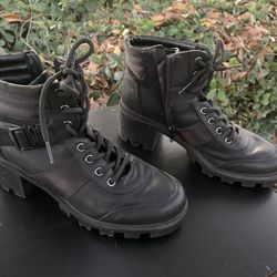Ladies Ankle Boots  Size 8