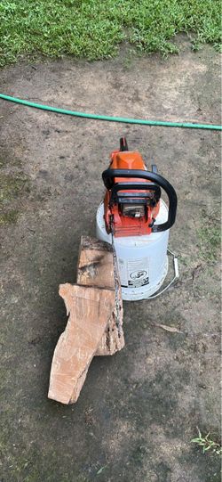 Echo CS-310 Chainsaw