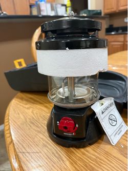 Coleman Deluxe PerfectFlow Propane Lantern Model w/Hard Carry Case Model #5155