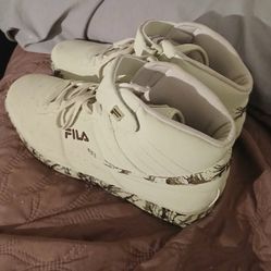 Fila Men's Shoes Size 11