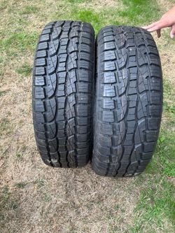 Crosswind set of 2 tires 265/70R17