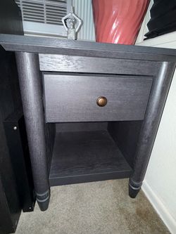 My Texas house Monroe 1 drawer nightstand with USB and outlet