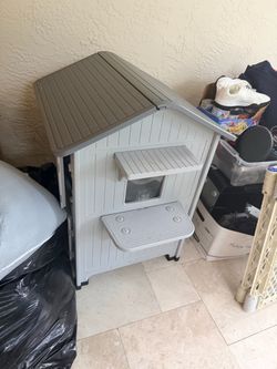 Cat play house