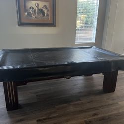 Harley Davidson Pool Table and other HD pieces 