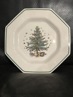Vintage Nikko Christmastime China 10” Dinner Plate
