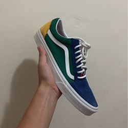 Vans 