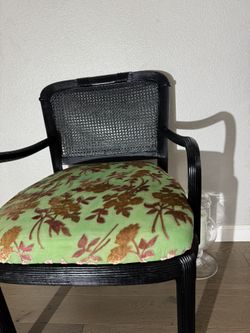 X1 chair